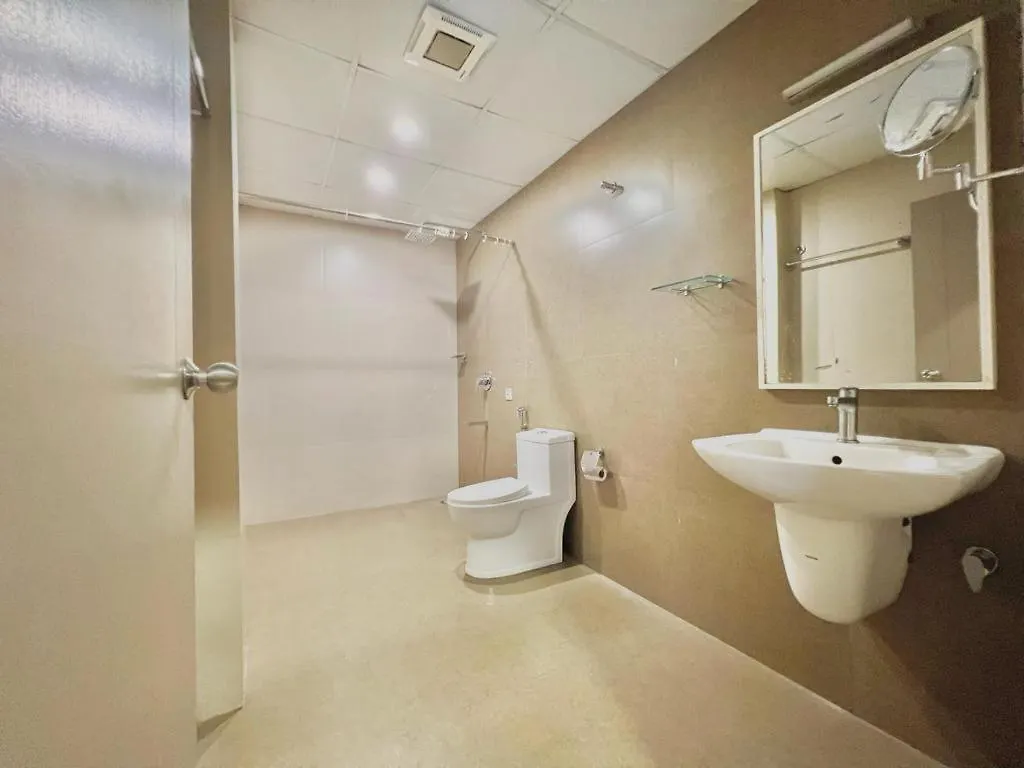 ****  Matha Regency Hotel Kallar Vattiyar India