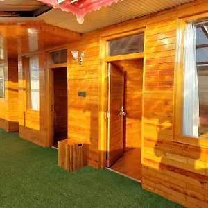  Guest house Himalayan Cedar India