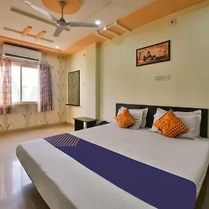 *** Hotel Spot On 49271 Amrit India